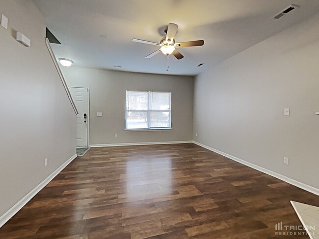 Building Photo - 7219 William Reynolds Dr