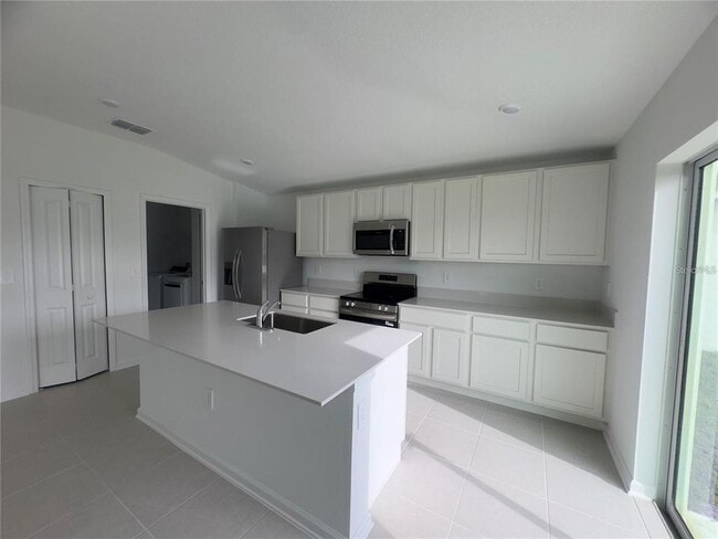 Building Photo - 3011 Totem Rd