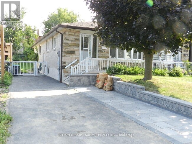 Building Photo - 3117 Corrigan Dr