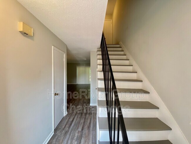 Building Photo - 778 Winding Hills Ln