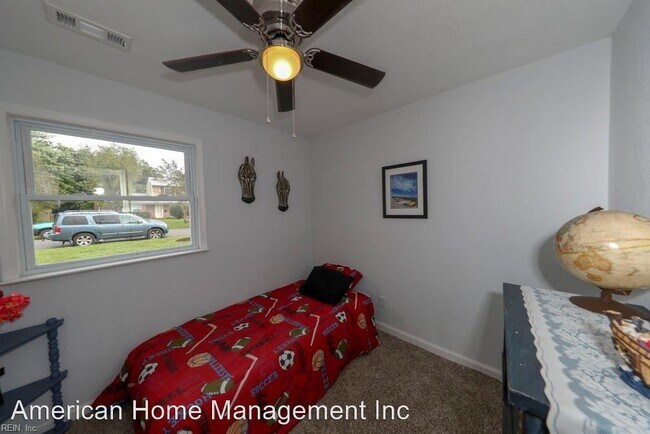 Foto del edificio - 4 br, 2 bath House - 4920 Whitman Lane