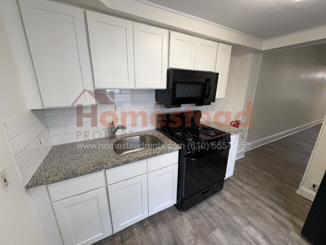 Building Photo - 2 BEDROOM HOME FOR RENT IN NORRISTOWN