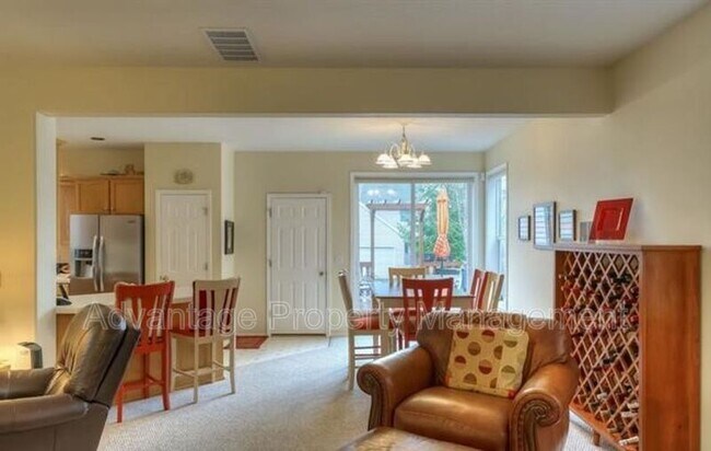 Foto del edificio - 6244 SW Arbor Grove Dr