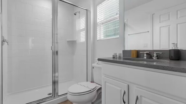 Foto del edificio - 8947 Amelia Downs Trail