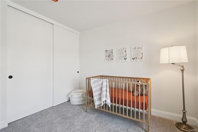 Foto del edificio - 27 Newmeadow