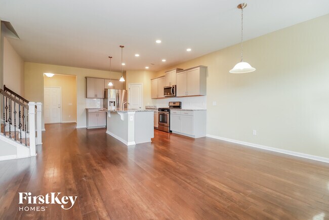 Foto del edificio - 458 Sanctuary Park Dr