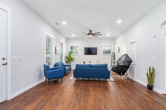 Foto del edificio - 209 Beirne Ave NW