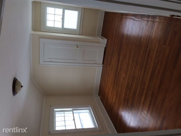 Foto del edificio - 3259 Townsend Ave NE