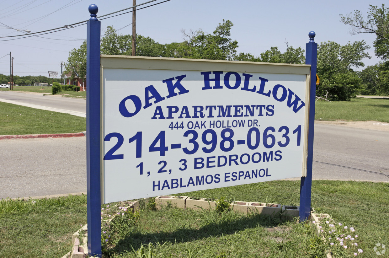 Foto del edificio - Oak Hollow Apartments