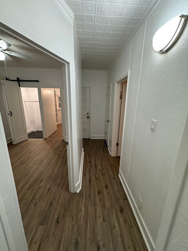 Foto del edificio - 1070 Helderberg Ave