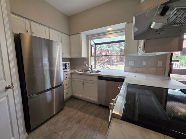 Building Photo - Cozy Condo In Pinon Sun Condominium!!!!