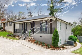 Building Photo - 1626 17th Ave E