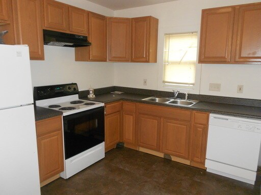 Foto del edificio - 3100 E Marshall St