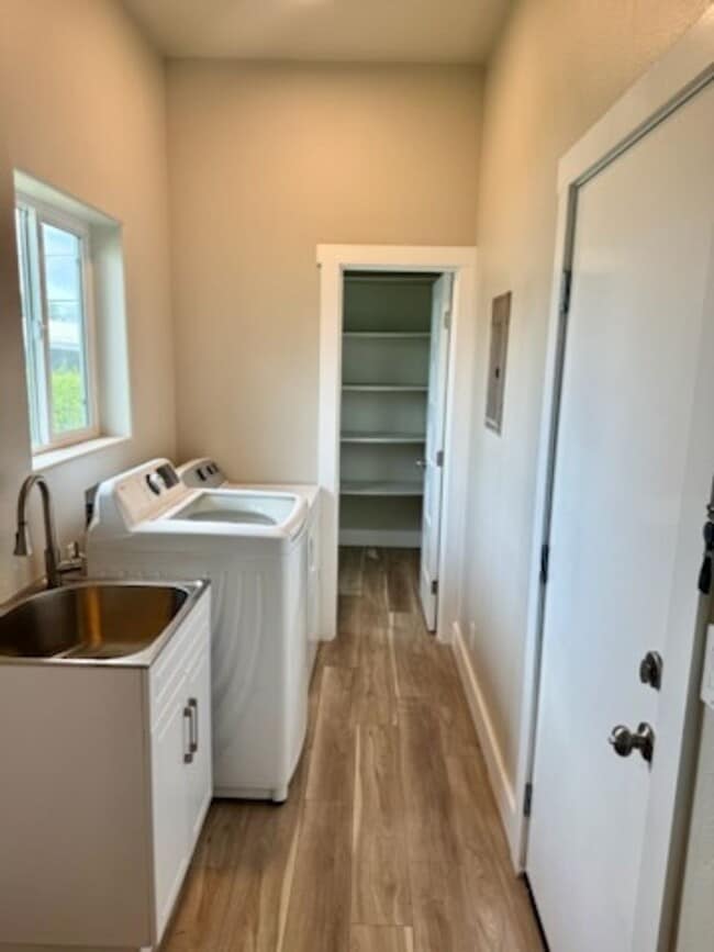 Foto del edificio - 3 Bedroom 1.5 Bath for rent in Waimea