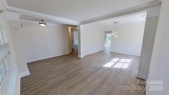 Building Photo - 4813 Stowe Derby Dr