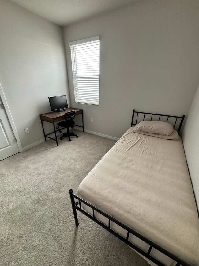 Foto del edificio - 14852 Macadamia Ln