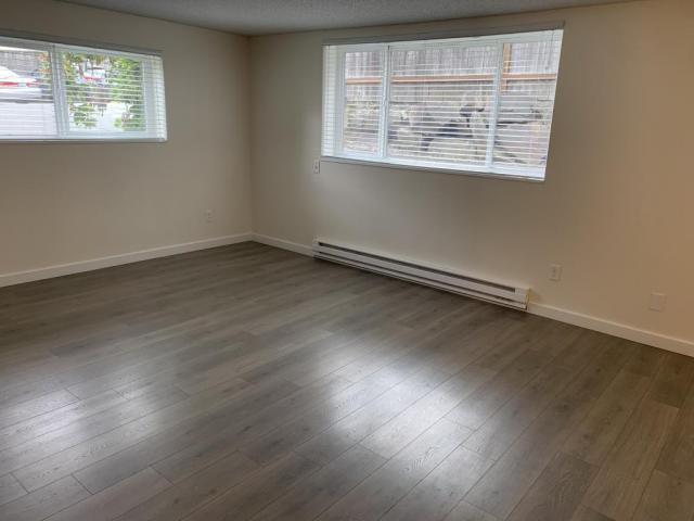 Foto del edificio - 3 bedroom in Seattle WA 98133