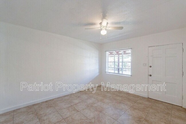 Foto del edificio - 928 W McDowell Rd