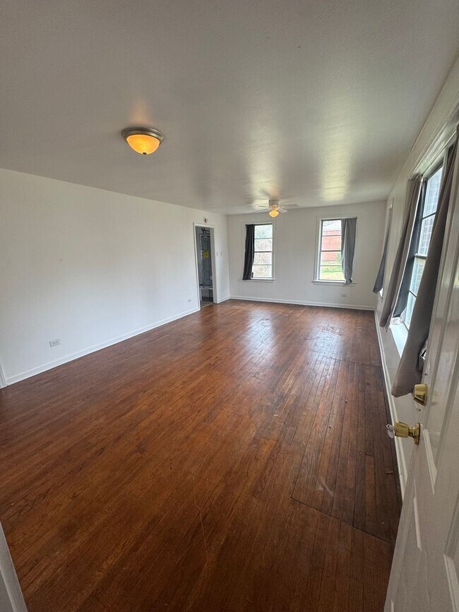 Foto del edificio - Newly Remodeled Units in Highland