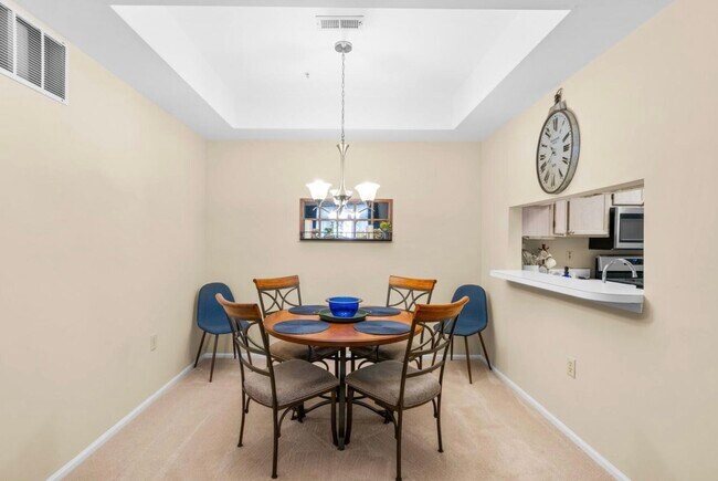 Building Photo - 9119 Groffs Mill Dr