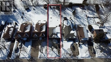 Building Photo - 16 Muir Dr