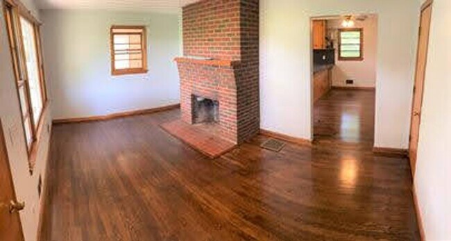 Foto del edificio - 3 Bedroom Home in Campbell County