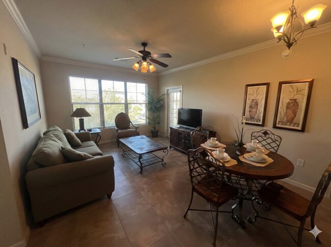Building Photo - Spacious 3 bedroom Condo with Resort-Style Living!