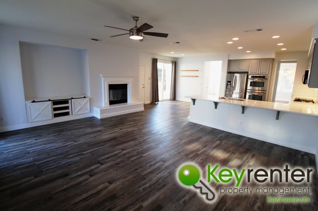 Building Photo - 1099 Chesley Ln