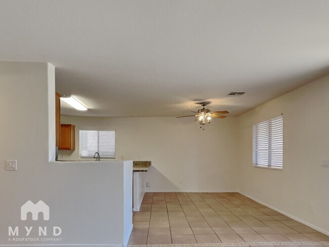 Foto del edificio - 1837 S 217th Ave