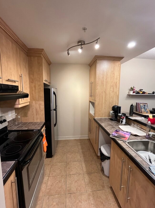 Photo du bâtiment - 8520 Rue Raymond-Pelletier