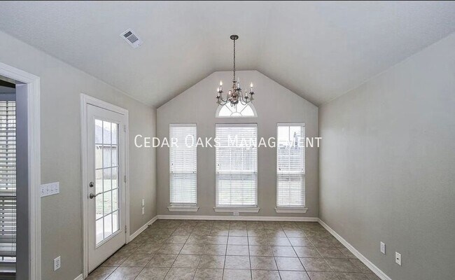 Foto del edificio - 3121 Eaglecrest-