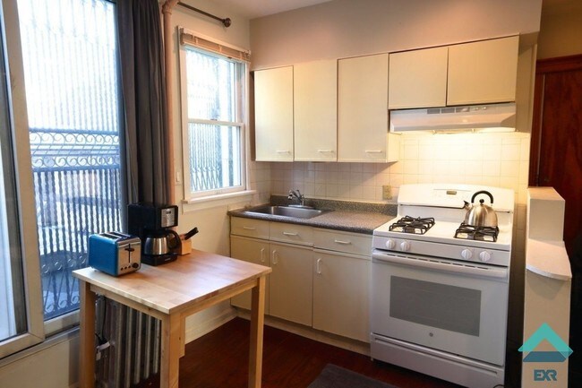 Foto del edificio - 2717 41st Ave
