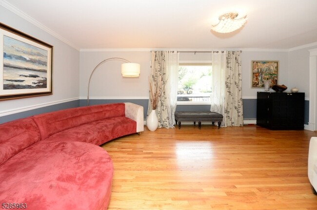Building Photo - 58 Ellsworth Terrace