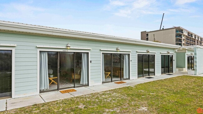 Foto del edificio - 460 Abalone Ct