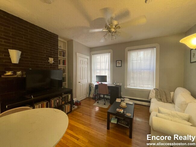 Foto del edificio - 41 Anderson St