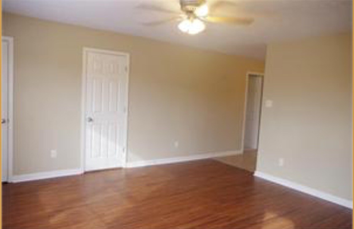 21 Spring St Unit 21 Spring St 3A, Cabot, AR 72023 Apartment for Rent