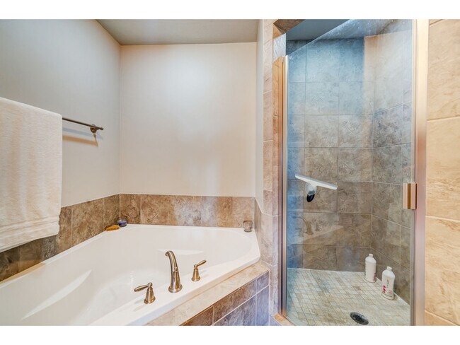 Foto del edificio - 701 S 1840 W