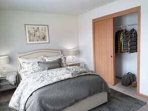 Parkside Apartments - 14