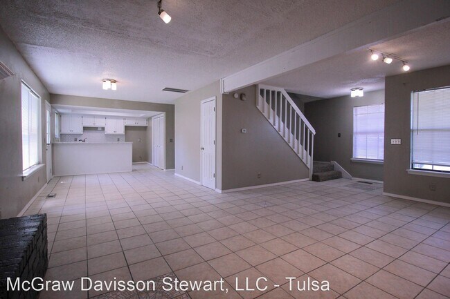 Foto del edificio - 3 br, 2 bath House - 7103 S. Date Place