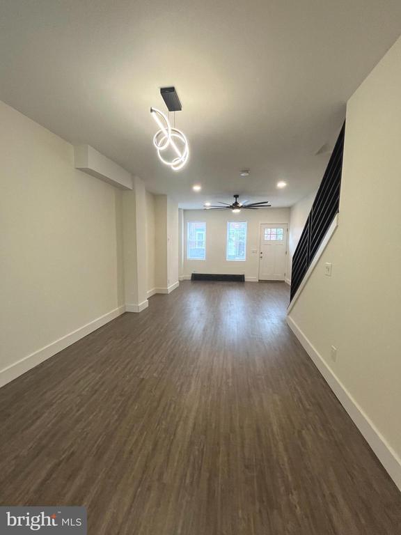 Foto del edificio - 2307 E Firth St