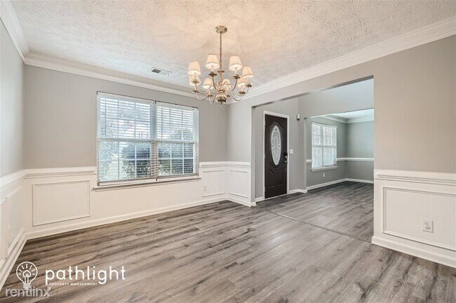 Foto del edificio - 4 br, 2.5 bath House - 878 Crestworth Cros...