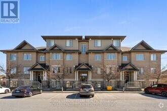 Building Photo - 40 Tayside Private