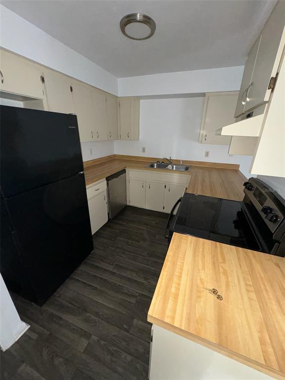 Building Photo - 1224 NE 39th Rd