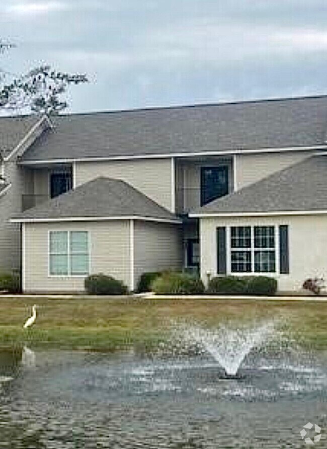 42421 Deluxe Lake Dr, Hammond, LA 70403 Condo for Rent in Hammond, LA