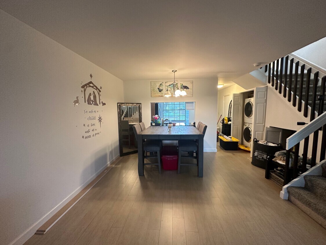 Foto principal - 10757 NW 11th St