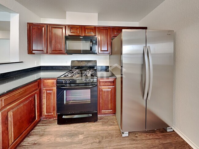 Foto del edificio - 9510 Narnia Springs Ct