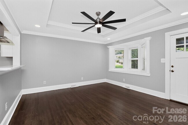 Foto del edificio - 3945 Winfield Dr