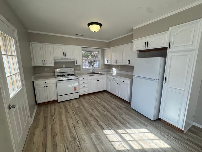 Foto del edificio - 2215 Saratoga Ave