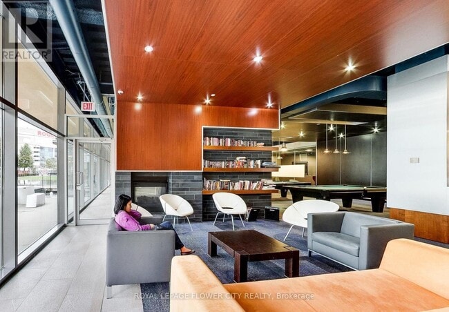 Photo du bâtiment - 35 Mariner Terrace