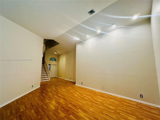 Building Photo - 10561 NW 11th Ct